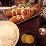 名古屋　海老フライ定食　まるは食堂
